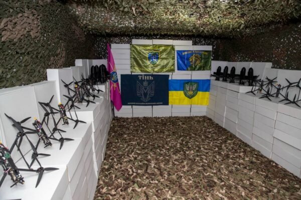 Громада Києва передала військовим ще 3 тисячі БпЛА різних типів