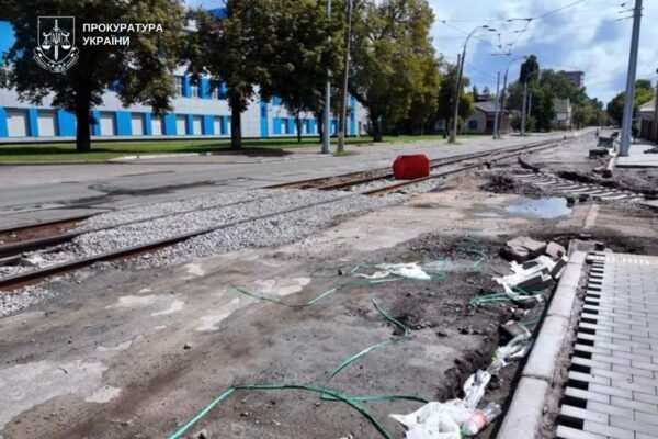 Посадовців Києва звинувачують у розтраті 1,6 млн грн під час ремонту вулиці Кирилівської