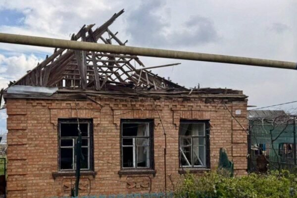 Росіяни майже 60 разів атакували три райони Дніпропетровщини: Постраждали дврє людей