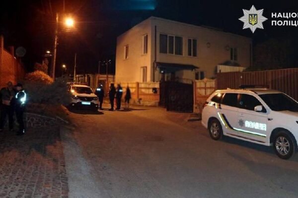 Влаштував стрілянину і поранив знайому: У Києві затримали чоловіка