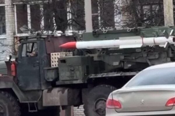 Росіяни намагаються боротися із нестачею ЗРК “Панцир”: Почали використовувати гібридні системи, – “Флеш”