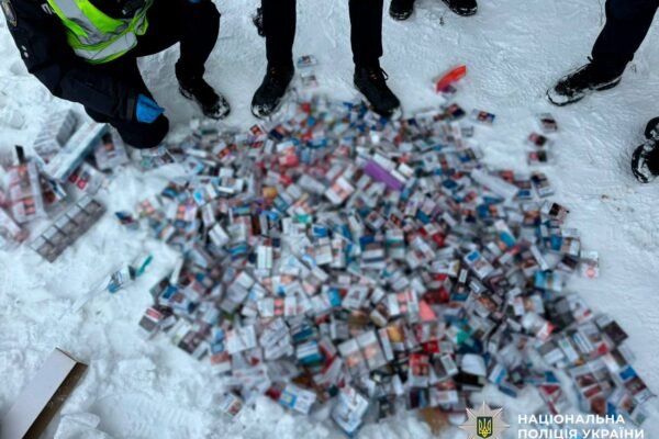У Києві судитимуть двох іноземців за крадіжку сигарет з кіосків на понад 740 тисяч грн