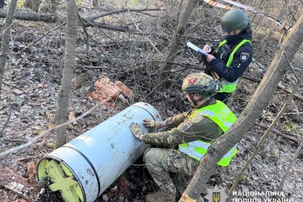 У районі Києва виявили фрагмент ракети Іскандер-К