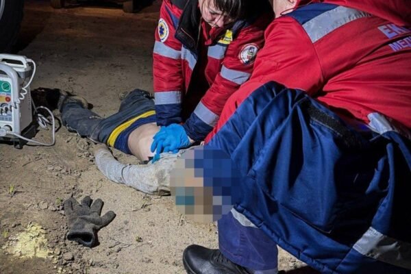 У Бородянці загинув 11-річний хлопчик: Його засипало піском (ФОТО)