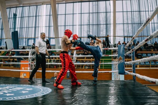 Бучанець Ярослав Клименко став чемпіоном України з кікбоксингу