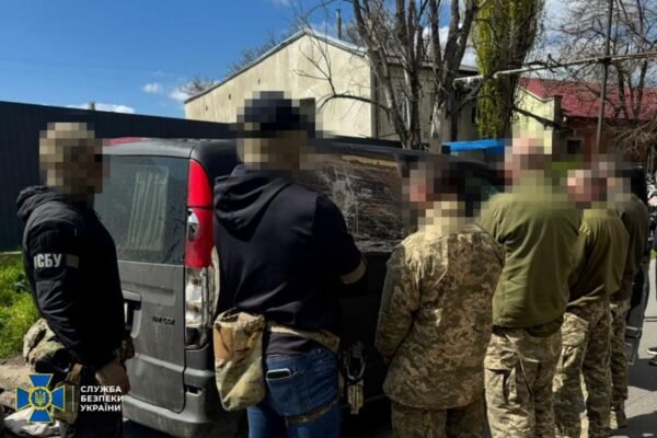 Викрили злочинне угруповання: У СБУ повідомили деталі затримання військовослужбовців ТЦК в Одесі