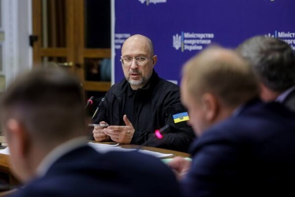 Уряд хоче вдвічі скоротити терміни закупівель критичного обладнання через Фонд підтримки енергетики, – Шмигаль