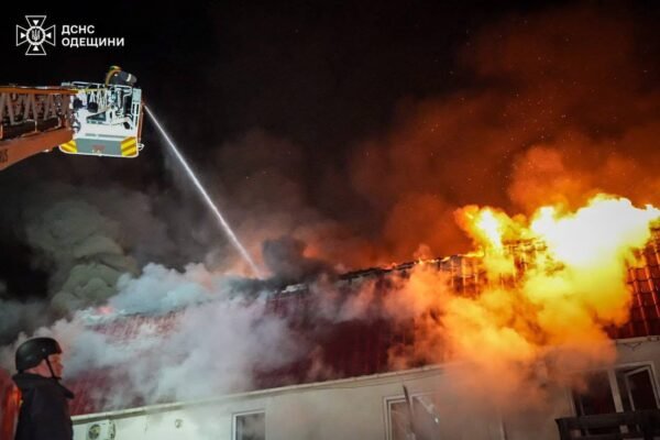 Під час обстрілу Одеси росіяни атакували торговельне судно