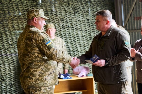 З нагоди Дня прикордонника воїнів 9-го загону імені Січових Стрільців відзначили почесними нагородами