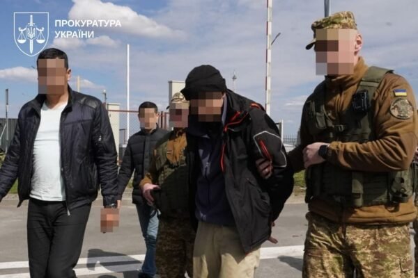 Україна екстрадувала азербайджанця, що воював на боці РФ