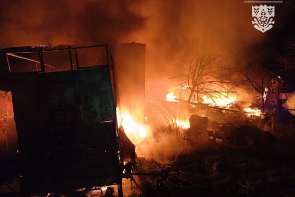 Масований удар по Одещині: В порту пошкоджене іноземне судно, зруйнована СТО