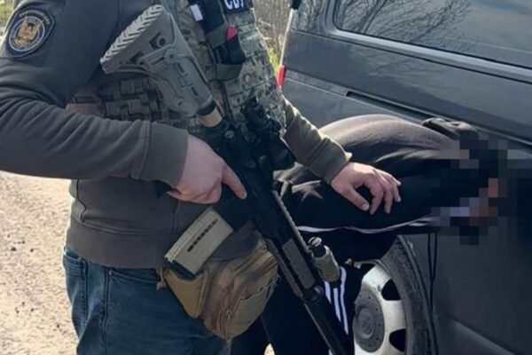 СБУ затримала чоловіка, що наводив бомбові удари по Краматорську та Дружківці