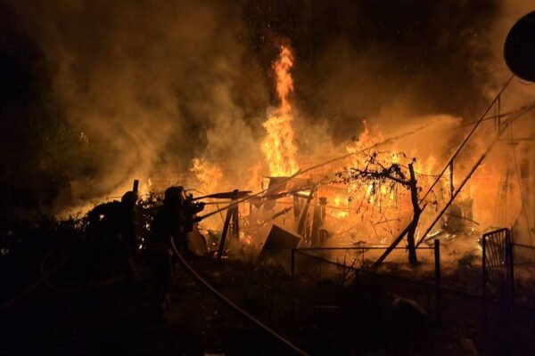 Росіяни масовано атакували південь Одещини. Зруйновано лікарню, є поранені
