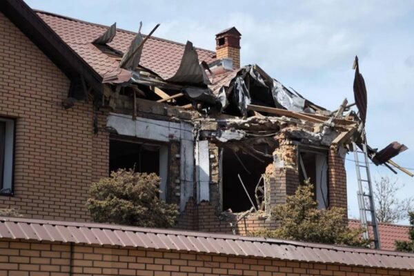 Російські дрони атакували Миколаїв. Є влучання в будинки