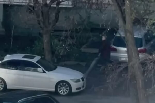 У Києві невідомий відкрив стрілянину по людях у Голосіївському районі, – поліція (ВІДЕО)