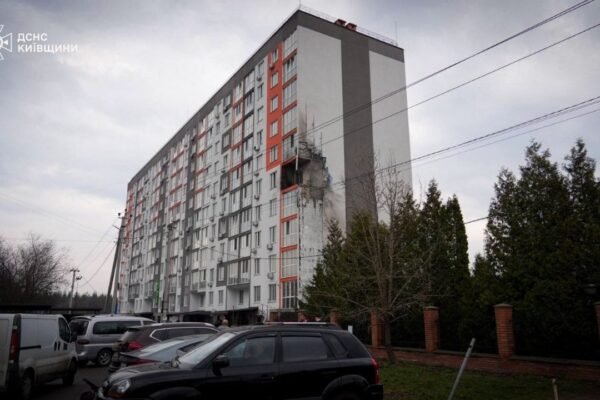 Сибіга відреагував на масований обстріл України ракетами та БпЛА