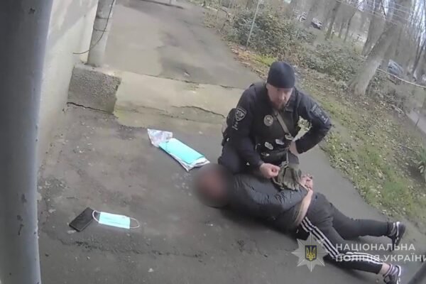 На Одещині чоловік зґвалтував та катував співмешканку: Йому загрожує до 10 років ув’язнення