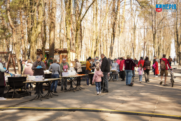 Концерти, активності, спортивні змагання: У Черкасах відбувся благодійний ярмарок для допомоги тяжкохворим дітям