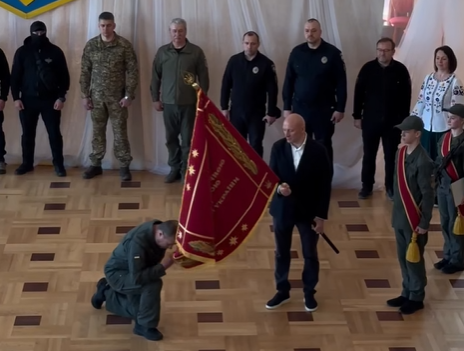 Черкаський військово-фізичний ліцей отримав власний прапор та відзначив річницю