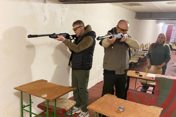У Каневі ветерани поєднали тренування в тирі з психологічною реабілітацією (ФОТО)