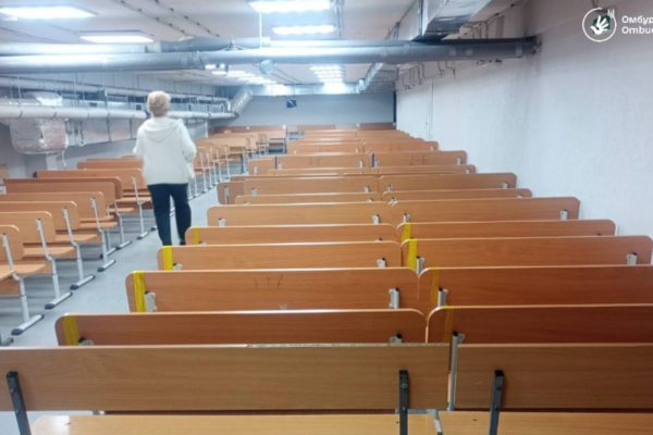 У Черкасах оцінили стан укриттів у школах: Знайдено грубі недоліки (ФОТО)