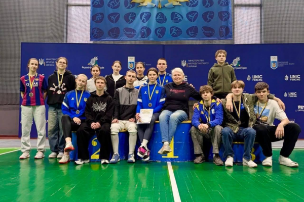 Черкаські фехтувальники здобули два «срібла» на чемпіонаті України