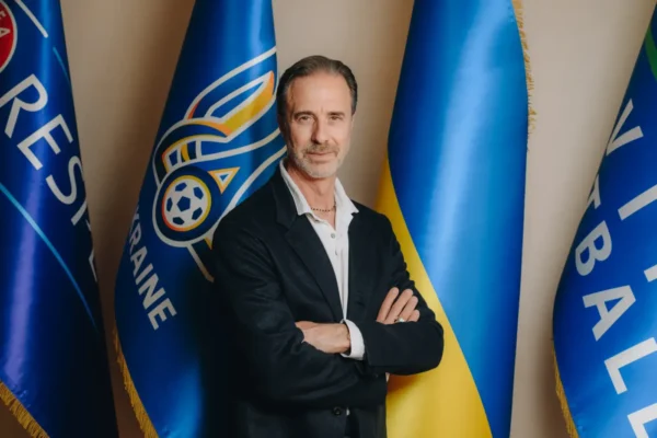 Збірна України з футболу отримала нового головного тренера: Вперше іноземець