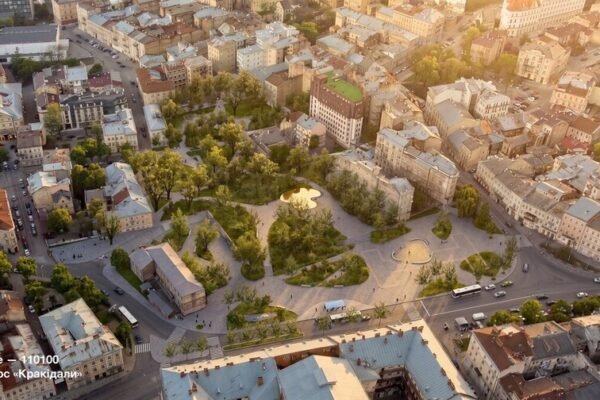 Сквер замість ринку: Депутати підтримали створення у центрі Львова нового громадського простору