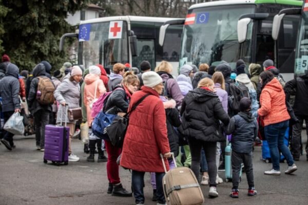 На Херсонщині оголосили обов’язкову евакуацію дітей з Херсонського району