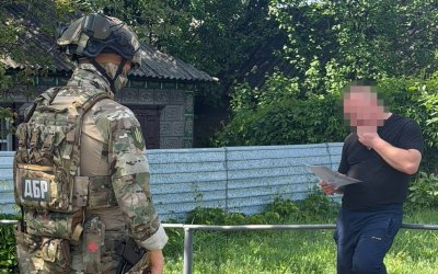 Посадовець військової частини на Хмельниччині за 5 місяців продав 17 тонн дизелю стороннім особам