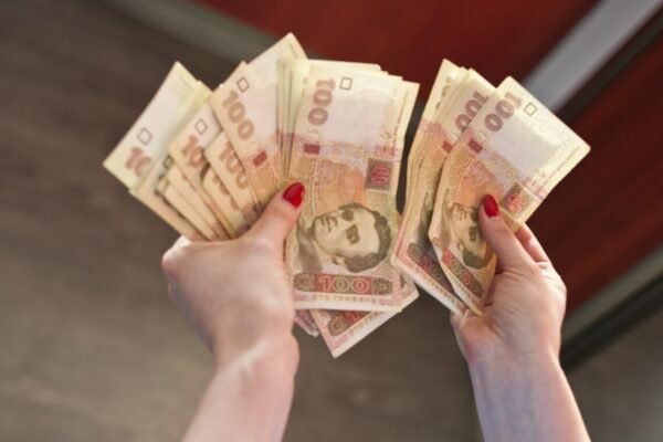 До Дня Києва майже 35 тисяч мешканців отримають одноразову матеріальну допомогу