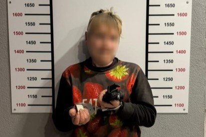 На Львівщині п’яна жінка жорстоко побила літнього батька кочергою: 81-річний чоловік у лікарні