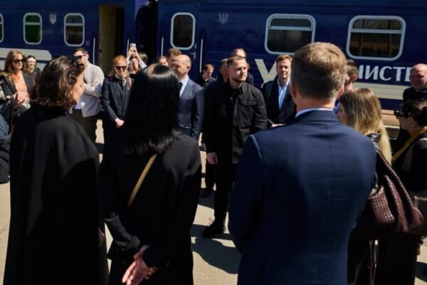 Київщину відвідала делегація з ЄС: У КОВА повідомили деталі