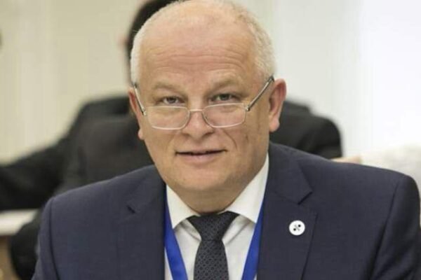 Раптово помер народний депутат з Львівщини Степан Кубів