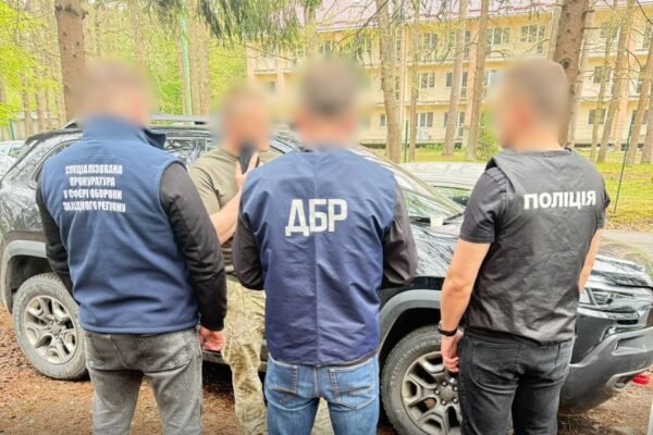 Військовий з Львівщини вимагав 30 тис. грн хабаря за підписання договору на поставку 380 тонн щебеню