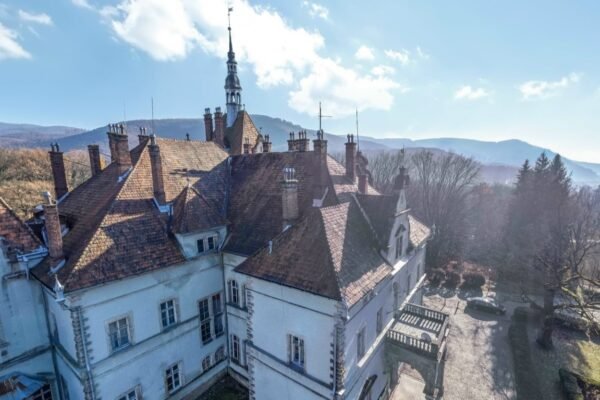 На Закарпатті створили віртуальні тури історичними замками та палацами