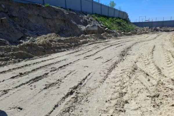 У Загальцях триває будівництво сучасного укриття для ліцею (ФОТО)