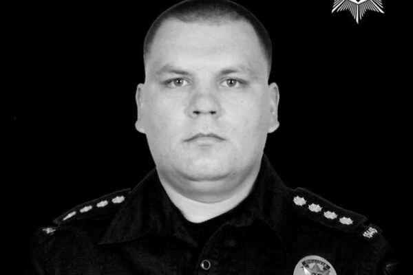 Внаслідок озброєного нападу у Хмельницькій області загинув 33-річний капітан поліції