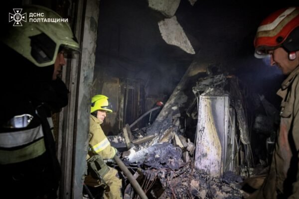 Ворог вдарив по Полтаві: Влучив у адміністративну будівлю