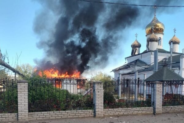 Росіяни на Запоріжжі вбили людину і пошкодили храм