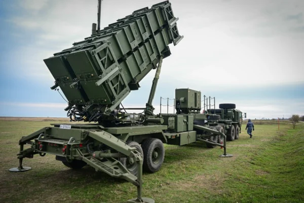 Били «Орєшніком», «Кинджалами» і атакували 600 БпЛА: У Повітряних силах розповіли про нічну атаку на Україну