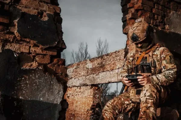 Бійці підрозділу безпілотних систем Сил оборони «Фенікс» показали унікальне підземне містечко (ВІДЕО)