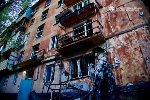Росіяни майже 30 разів обстріляли Дніпропетровщину: Поранені четверо людей