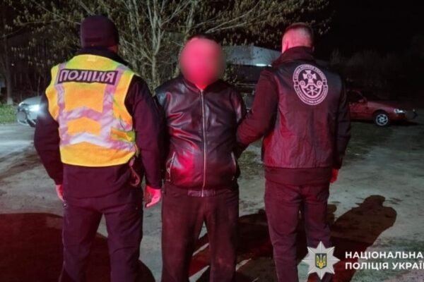 25 000 доларів за втечу: На Київщині затримали організатора схеми незаконного перетину кордону