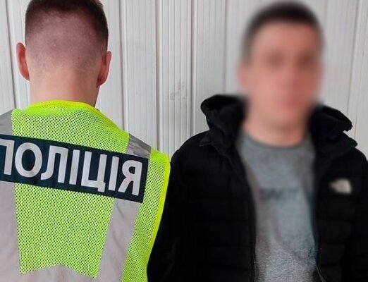 Привласнив кошти «єВідновлення»: У Києві викрили шахрая, який ошукав 83-річну пенсіонерку