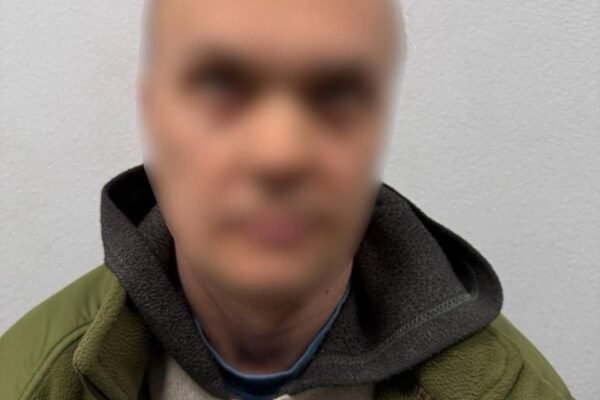 У Броварах затримали двох чоловіків за спробу підпалу кав’ярні