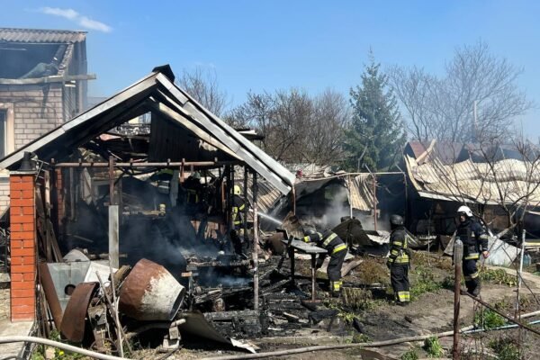 Росіяни вдарили по передмістю Харкова