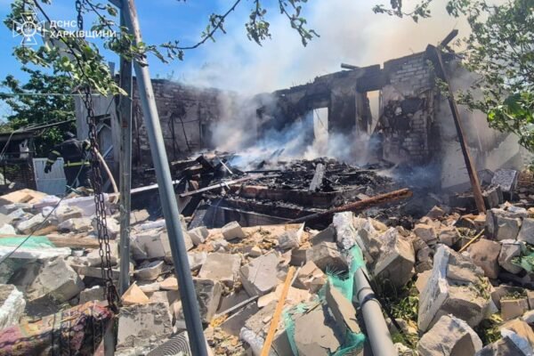 Окупанти вдарили по Шевченковому на Харківщині. Є жертви