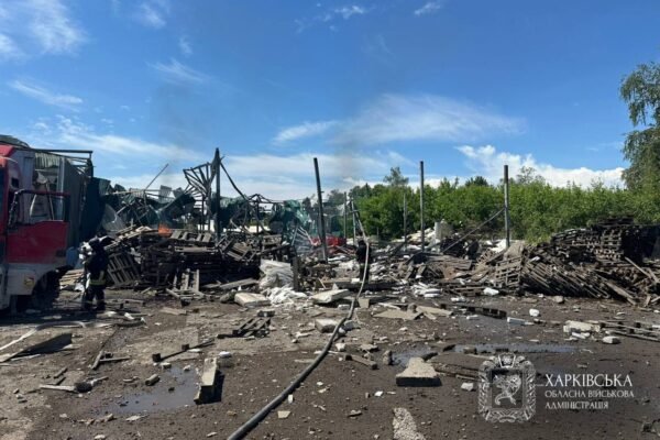 У Дергачах уже 19 поранених, є важкі. Ворог вдарив по підприємству