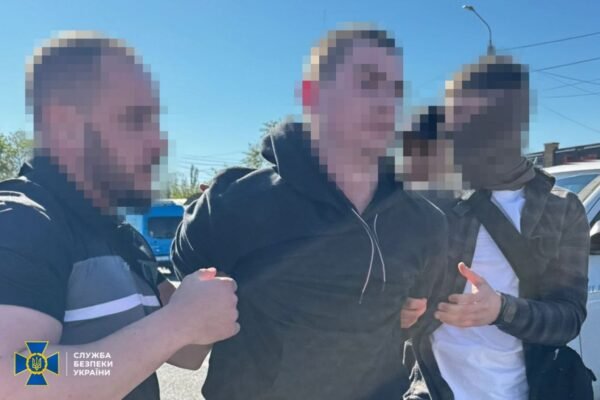 У Дніпрі затримали терористів, які підірвали автомобіль військового